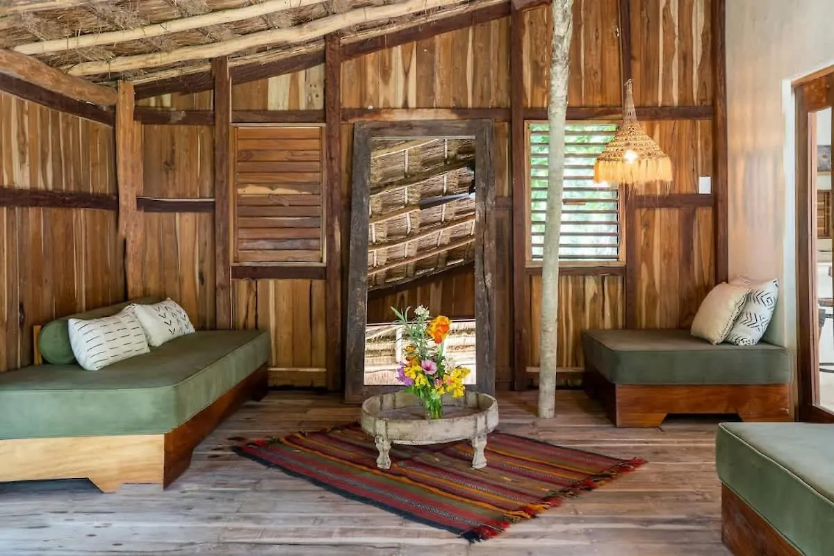 Beautiful 5 Bedroom Beachfront Villa Tulum