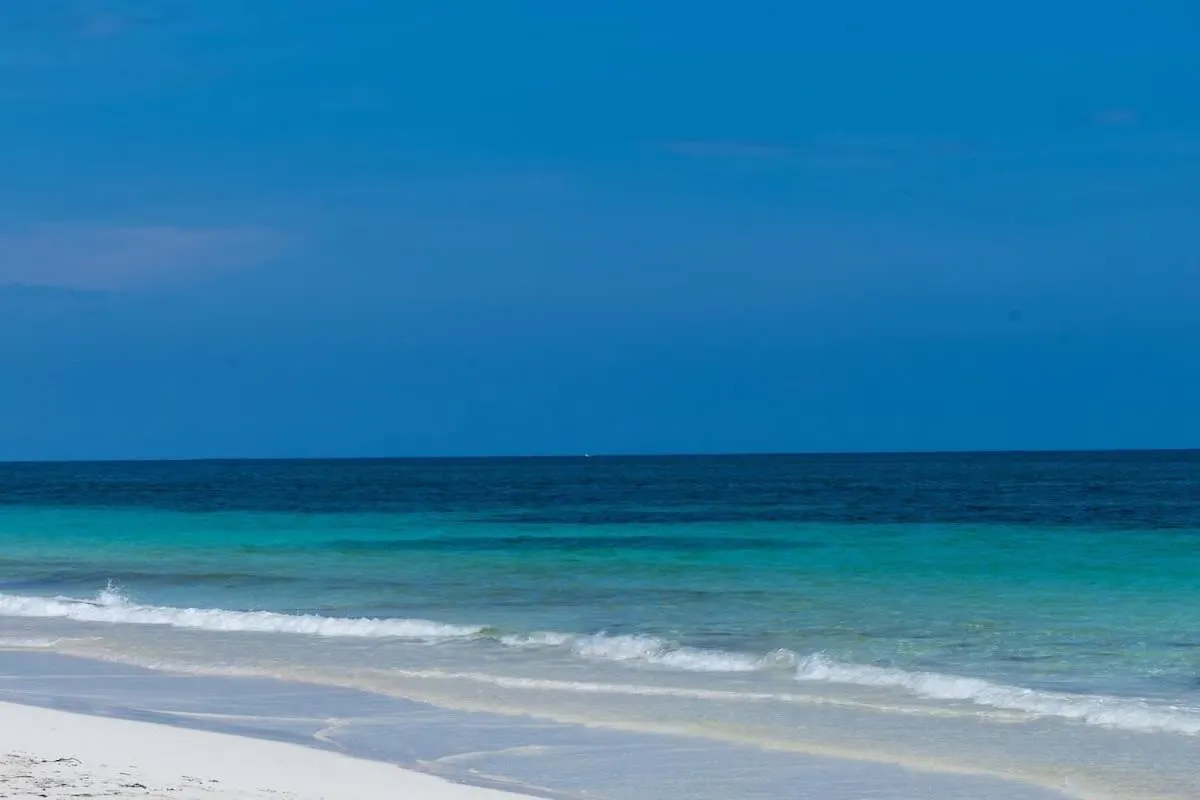 Beautiful 5 Bedroom Beachfront Villa Tulum