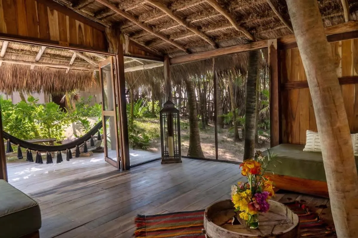 Beautiful 5 Bedroom Beachfront Villa Tulum