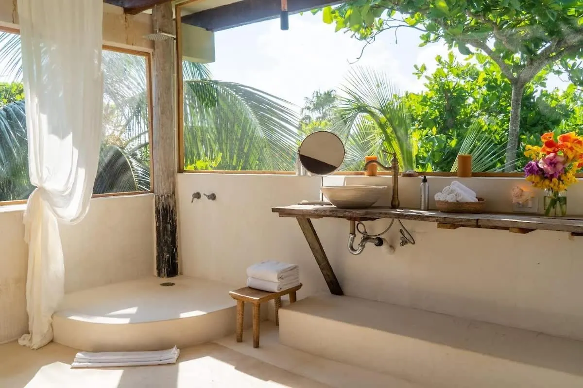 Beautiful 5 Bedroom Beachfront Villa Tulum 0*,